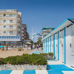 Otel Ghirlandina