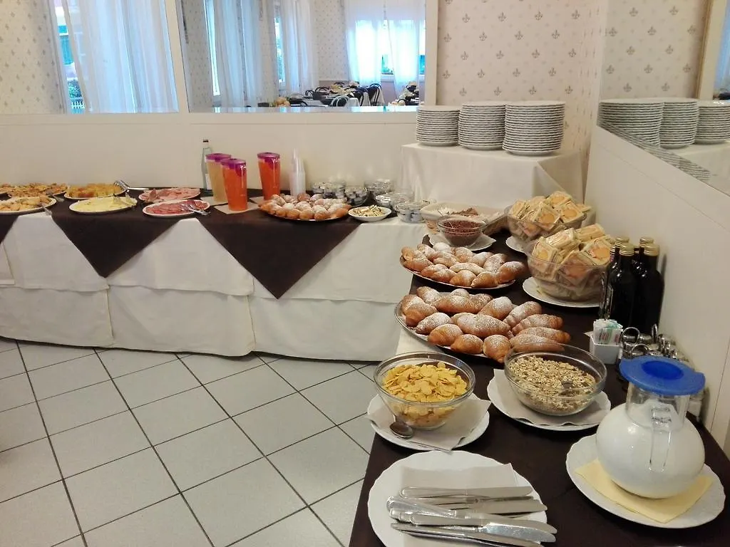Hotel Mon Reve 3*, Rimini