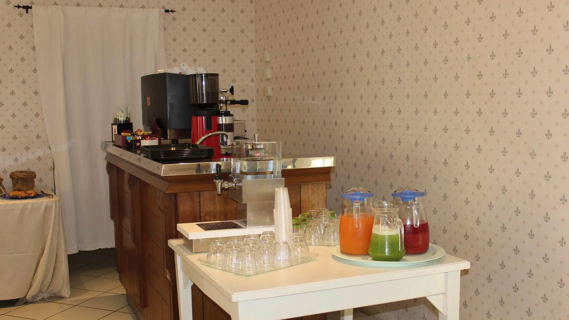 Hotel Mon Reve 3*, Rimini