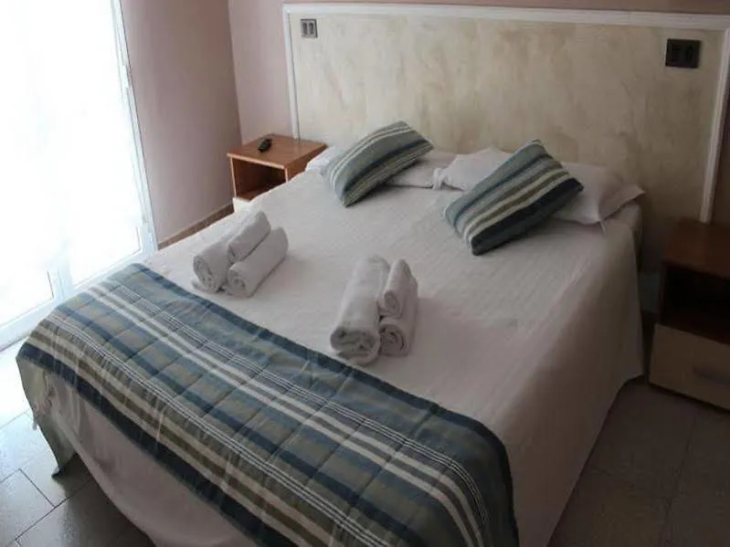 Hotel Mon Reve 3*, Rimini Italy